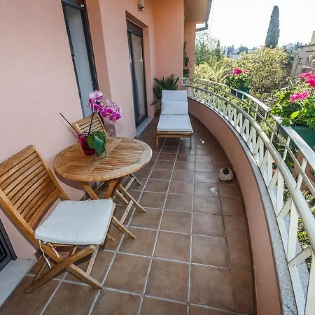 Apartament Breze *