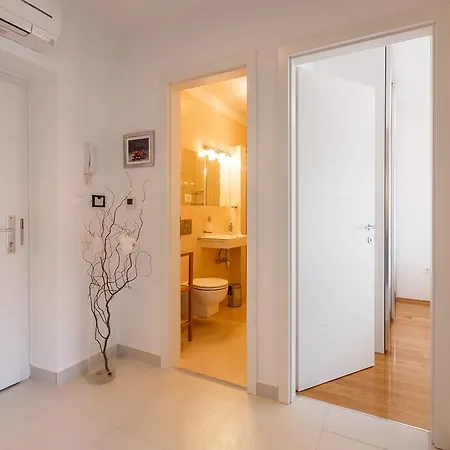 Apartament Breze